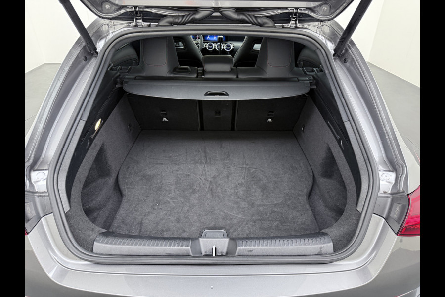 Mercedes-Benz CLA-Klasse Shooting Brake 250 e AMG line | Pano Memory Keyless HUD Multibeam 360 Camera Mercedes-Benz CLA-Klasse Shooting Brake 250 e AMG line | Pano Memory Keyless HUD Multibeam 360 Camera