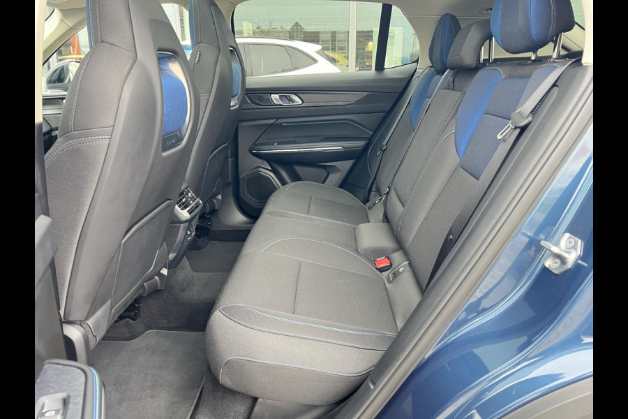 Lynk & Co 01 1.5 261 pk | PHEV | 360 Camera | Adaptieve Cruise | Elek. Achterklep | Panorama dak | Stoelverwarming | 1.800kg Trekgewicht Lynk & Co 01 1.5 261 pk | PHEV | 360 Camera | Adaptieve Cruise | Elek. Achterklep | Panorama dak | Stoelverwarming | 1.800kg Trekgewicht