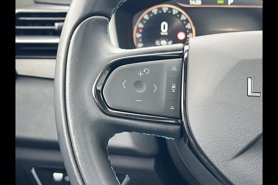 Lynk & Co 01 1.5 261 pk | PHEV | 360 Camera | Adaptieve Cruise | Elek. Achterklep | Panorama dak | Stoelverwarming | 1.800kg Trekgewicht Lynk & Co 01 1.5 261 pk | PHEV | 360 Camera | Adaptieve Cruise | Elek. Achterklep | Panorama dak | Stoelverwarming | 1.800kg Trekgewicht