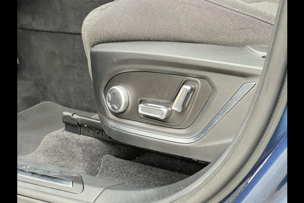 Lynk & Co 01 1.5 261 pk | PHEV | 360 Camera | Adaptieve Cruise | Elek. Achterklep | Panorama dak | Stoelverwarming | 1.800kg Trekgewicht Lynk & Co 01 1.5 261 pk | PHEV | 360 Camera | Adaptieve Cruise | Elek. Achterklep | Panorama dak | Stoelverwarming | 1.800kg Trekgewicht