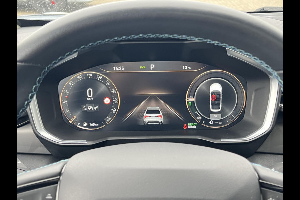 Lynk & Co 01 1.5 261 pk | PHEV | 360 Camera | Adaptieve Cruise | Elek. Achterklep | Panorama dak | Stoelverwarming | 1.800kg Trekgewicht Lynk & Co 01 1.5 261 pk | PHEV | 360 Camera | Adaptieve Cruise | Elek. Achterklep | Panorama dak | Stoelverwarming | 1.800kg Trekgewicht