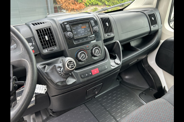 Peugeot Boxer 2.0 164 PK EURO 6 / PICK UP / OPEN LAADBAK / 49.917KM !! / 1e EIG. / 7-PERS DUBBELE CABINE / TREKHAAK / AIRCO / BLUETOOTH