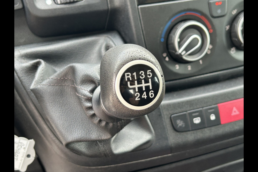 Peugeot Boxer 2.0 164 PK EURO 6 / PICK UP / OPEN LAADBAK / 49.917KM !! / 1e EIG. / 7-PERS DUBBELE CABINE / TREKHAAK / AIRCO / BLUETOOTH