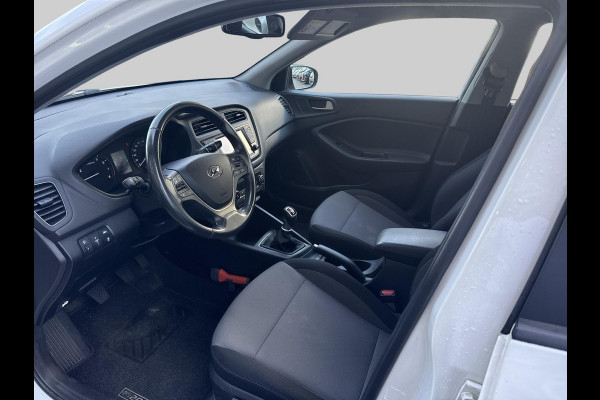 Hyundai i20 1.0 T-GDI Comfort | Navigatie | Achteruitrijcamera Hyundai i20 1.0 T-GDI Comfort | Navigatie | Achteruitrijcamera