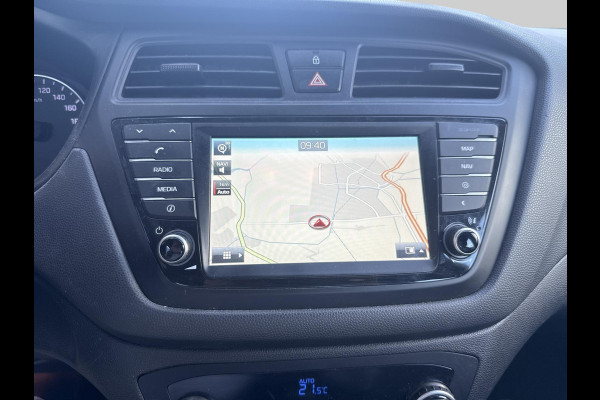 Hyundai i20 1.0 T-GDI Comfort | Navigatie | Achteruitrijcamera Hyundai i20 1.0 T-GDI Comfort | Navigatie | Achteruitrijcamera