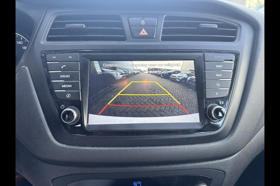 Hyundai i20 1.0 T-GDI Comfort | Navigatie | Achteruitrijcamera Hyundai i20 1.0 T-GDI Comfort | Navigatie | Achteruitrijcamera