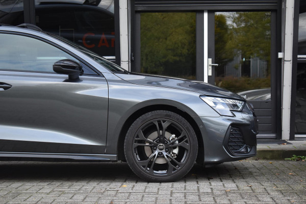 Audi A3 Sportback 35 TFSI S edition S-Line Pano Lane Kuip ACC Camera