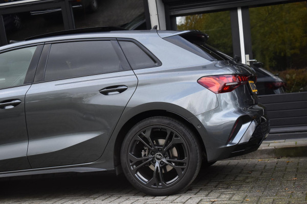 Audi A3 Sportback 35 TFSI S edition S-Line Pano Lane Kuip ACC Camera