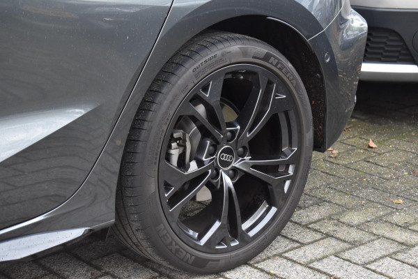 Audi A3 Sportback 35 TFSI S edition S-Line Pano Lane Kuip ACC Camera