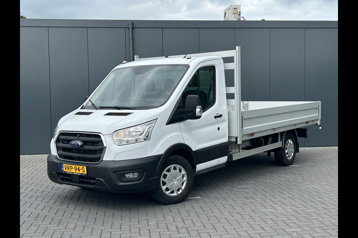 Ford Transit 350 2.0 TDCI 130 PK WB 395 / 4.408 KM !! / LANGE UITVOERING PICK UP / 1e EIG. / AIRCO / CRUISE / 2.800 KG AHG Ford Transit 350 2.0 TDCI 130 PK WB 395 / 4.408 KM !! / LANGE UITVOERING PICK UP / 1e EIG. / AIRCO / CRUISE / 2.800 KG AHG