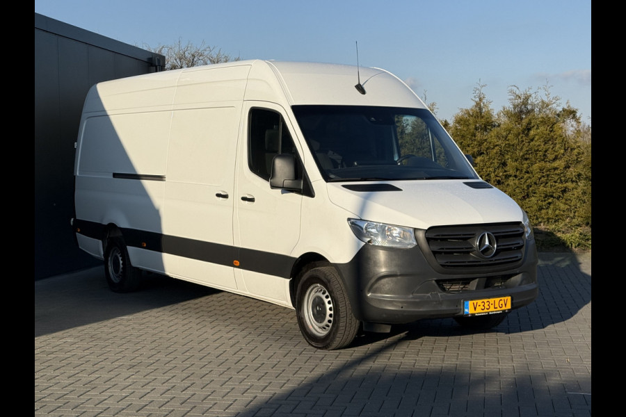 Mercedes-Benz Sprinter 317 CDI 170 PK / L3H2 / MBUX / **NETTE BUS** / AIRCO / CRUISE / CAMERA / PDC / 3-ZITS / CARPLAY Mercedes-Benz Sprinter 317 CDI 170 PK / L3H2 / MBUX / **NETTE BUS** / AIRCO / CRUISE / CAMERA / PDC / 3-ZITS / CARPLAY