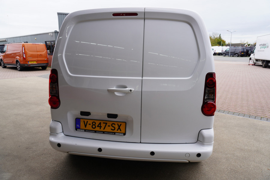 Citroën Berlingo 1.6 BlueHDI 75PK Business nr. V176 | Airco | Cruise | Navi Citroën Berlingo 1.6 BlueHDI 75PK Business nr. V176 | Airco | Cruise | Navi