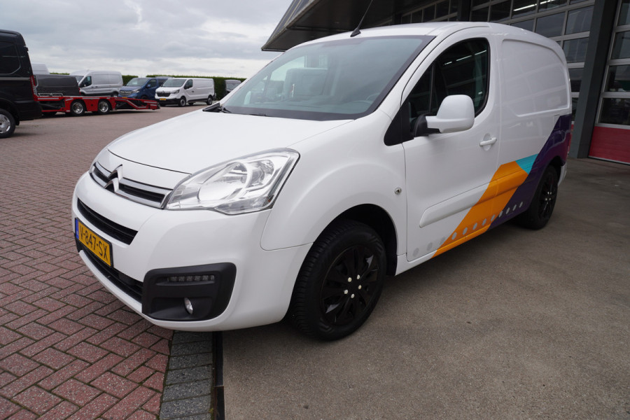 Citroën Berlingo 1.6 BlueHDI 75PK Business nr. V176 | Airco | Cruise | Navi Citroën Berlingo 1.6 BlueHDI 75PK Business nr. V176 | Airco | Cruise | Navi