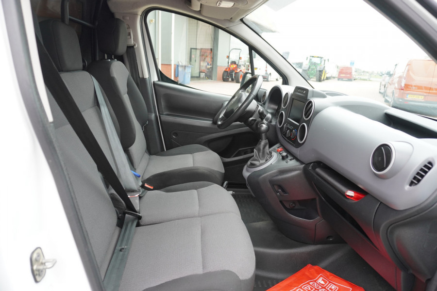 Citroën Berlingo 1.6 BlueHDI 75PK Business nr. V176 | Airco | Cruise | Navi Citroën Berlingo 1.6 BlueHDI 75PK Business nr. V176 | Airco | Cruise | Navi