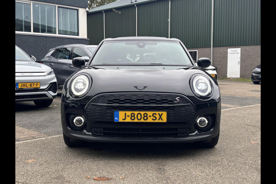MINI Clubman 1.5 Cooper Richmond Park Edition PANO| CAMERA| STOELVERW. | LEER| KEYLESS| RIJKLAARPRIJS INCL. 12 MND BOVAG GARANTIE MINI Clubman 1.5 Cooper Richmond Park Edition PANO| CAMERA| STOELVERW. | LEER| KEYLESS| RIJKLAARPRIJS INCL. 12 MND BOVAG GARANTIE