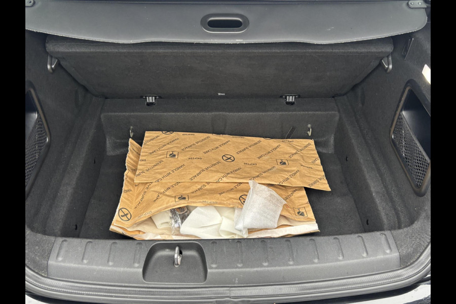 MINI Clubman 1.5 Cooper Richmond Park Edition PANO| CAMERA| STOELVERW. | LEER| KEYLESS| RIJKLAARPRIJS INCL. 12 MND BOVAG GARANTIE MINI Clubman 1.5 Cooper Richmond Park Edition PANO| CAMERA| STOELVERW. | LEER| KEYLESS| RIJKLAARPRIJS INCL. 12 MND BOVAG GARANTIE