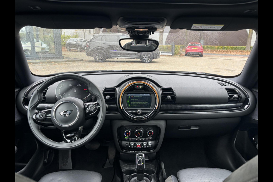 MINI Clubman 1.5 Cooper Richmond Park Edition PANO| CAMERA| STOELVERW. | LEER| KEYLESS| RIJKLAARPRIJS INCL. 12 MND BOVAG GARANTIE MINI Clubman 1.5 Cooper Richmond Park Edition PANO| CAMERA| STOELVERW. | LEER| KEYLESS| RIJKLAARPRIJS INCL. 12 MND BOVAG GARANTIE