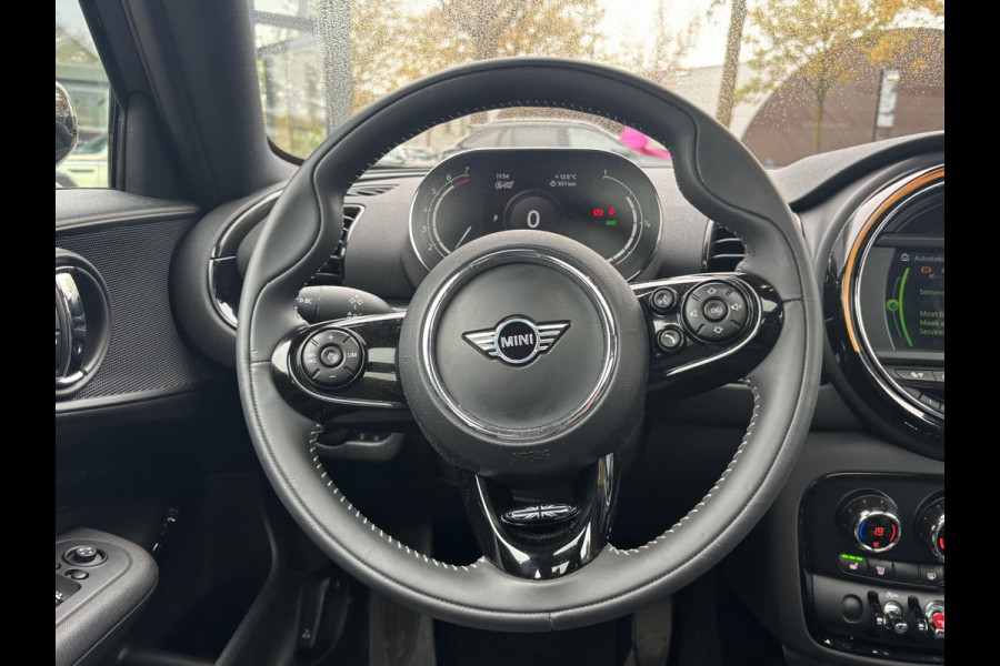 MINI Clubman 1.5 Cooper Richmond Park Edition PANO| CAMERA| STOELVERW. | LEER| KEYLESS| RIJKLAARPRIJS INCL. 12 MND BOVAG GARANTIE MINI Clubman 1.5 Cooper Richmond Park Edition PANO| CAMERA| STOELVERW. | LEER| KEYLESS| RIJKLAARPRIJS INCL. 12 MND BOVAG GARANTIE
