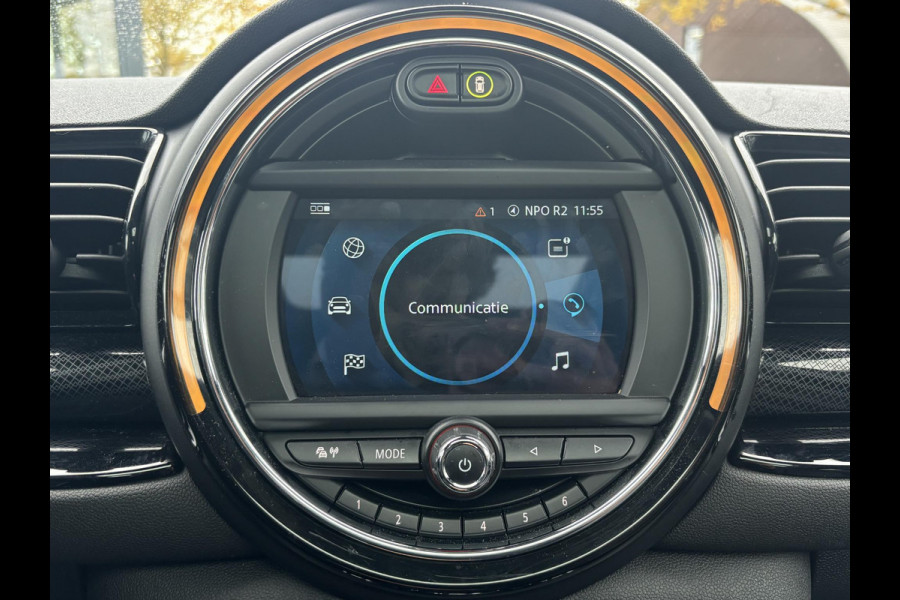 MINI Clubman 1.5 Cooper Richmond Park Edition PANO| CAMERA| STOELVERW. | LEER| KEYLESS| RIJKLAARPRIJS INCL. 12 MND BOVAG GARANTIE MINI Clubman 1.5 Cooper Richmond Park Edition PANO| CAMERA| STOELVERW. | LEER| KEYLESS| RIJKLAARPRIJS INCL. 12 MND BOVAG GARANTIE