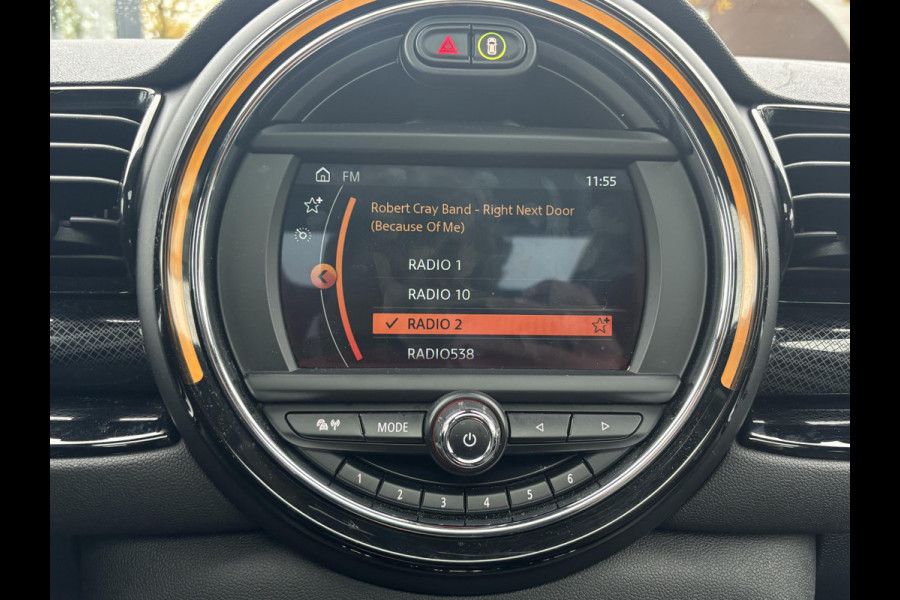 MINI Clubman 1.5 Cooper Richmond Park Edition PANO| CAMERA| STOELVERW. | LEER| KEYLESS| RIJKLAARPRIJS INCL. 12 MND BOVAG GARANTIE MINI Clubman 1.5 Cooper Richmond Park Edition PANO| CAMERA| STOELVERW. | LEER| KEYLESS| RIJKLAARPRIJS INCL. 12 MND BOVAG GARANTIE