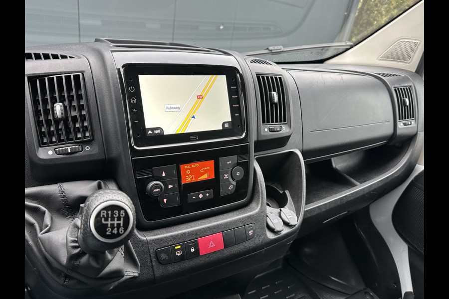 Opel Movano 2.2D 120 PK 3.5T E6 / L3H2 / !! 11.543 KM !! / IMPERIAAL / TREKHAAK / CAMERA / ECC / CRUISE / NAVI