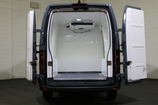 Renault Master 2.0 dCi 150pk L2 H2 Koelwagen Renault Master 2.0 dCi 150pk L2 H2 Koelwagen