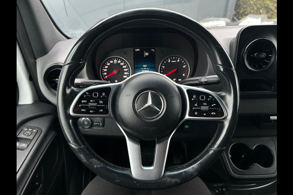 Mercedes-Benz Sprinter 516 CDI 164 PK AUTOMAAT / L2H2 / 3.500 KG AHG / DUBBEL LUCHT Mercedes-Benz Sprinter 516 CDI 164 PK AUTOMAAT / L2H2 / 3.500 KG AHG / DUBBEL LUCHT
