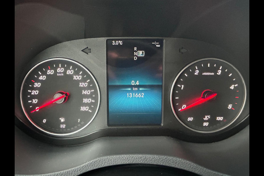 Mercedes-Benz Sprinter 516 CDI 164 PK AUTOMAAT / L2H2 / 3.500 KG AHG / DUBBEL LUCHT Mercedes-Benz Sprinter 516 CDI 164 PK AUTOMAAT / L2H2 / 3.500 KG AHG / DUBBEL LUCHT