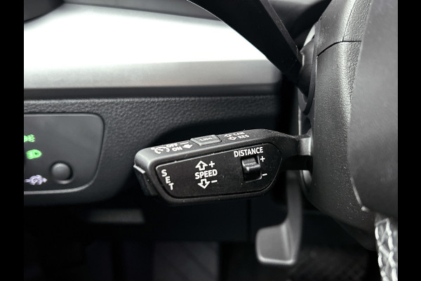 Audi Q5 55 TFSI e S-Line edition Competition(Dealer OndH, Navi, Carplay, Digi Dash, StoelV, Adapt Cruise, Parkeersensoren, Etc) Audi Q5 55 TFSI e S-Line edition Competition(Dealer OndH, Navi, Carplay, Digi Dash, StoelV, Adapt Cruise, Parkeersensoren, Etc)