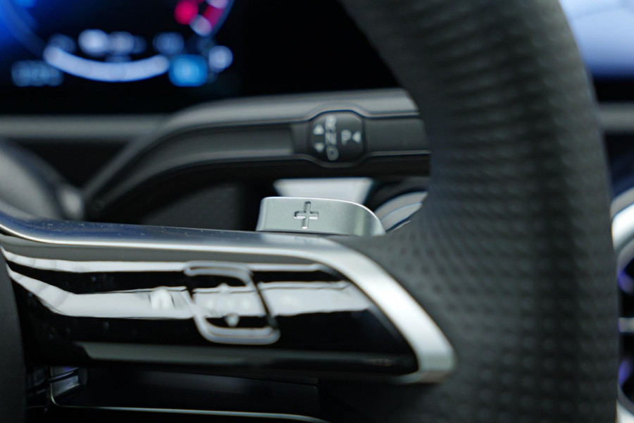 Mercedes-Benz A-Klasse A250 e AMG Line |Pano|ALPINEGRAU|Ambient|Dodehoek| Mercedes-Benz A-Klasse A250 e AMG Line |Pano|ALPINEGRAU|Ambient|Dodehoek|