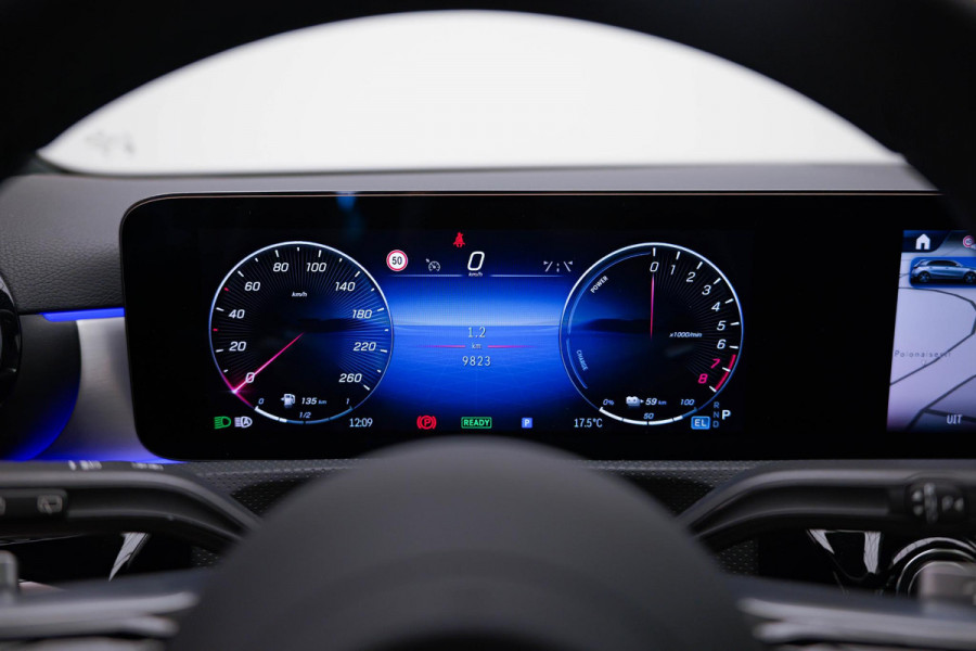 Mercedes-Benz A-Klasse A250 e AMG Line |Pano|ALPINEGRAU|Ambient|Dodehoek| Mercedes-Benz A-Klasse A250 e AMG Line |Pano|ALPINEGRAU|Ambient|Dodehoek|