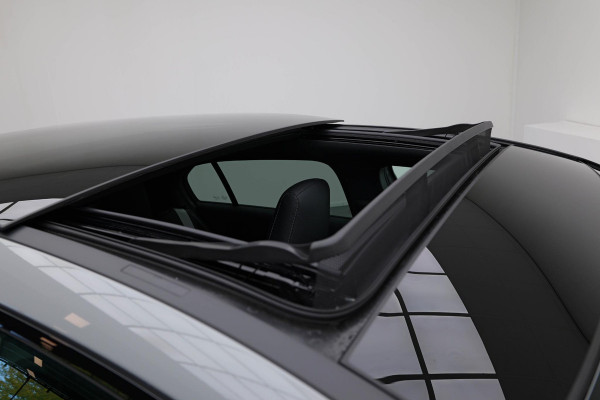 Mercedes-Benz A-Klasse A250 e AMG Line |Pano|ALPINEGRAU|Ambient|Dodehoek| Mercedes-Benz A-Klasse A250 e AMG Line |Pano|ALPINEGRAU|Ambient|Dodehoek|