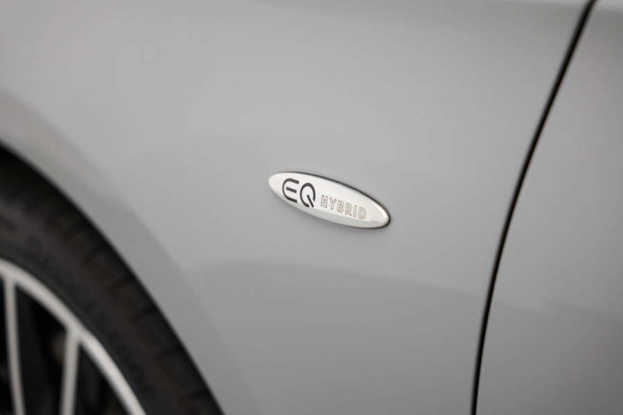 Mercedes-Benz A-Klasse A250 e AMG Line |Pano|ALPINEGRAU|Ambient|Dodehoek| Mercedes-Benz A-Klasse A250 e AMG Line |Pano|ALPINEGRAU|Ambient|Dodehoek|