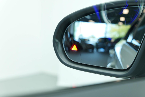 Mercedes-Benz A-Klasse A250 e AMG Line |Pano|ALPINEGRAU|Ambient|Dodehoek| Mercedes-Benz A-Klasse A250 e AMG Line |Pano|ALPINEGRAU|Ambient|Dodehoek|