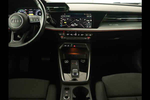 Audi A3 45 TFSI e S Line | Stoelverwarming | Camera | Sfeerverlichting | Virtual Cockpit | Carplay | Navigatie | Sportstoelen | 18'' | Climate control | PHEV | Plug In Audi A3 45 TFSI e S Line | Stoelverwarming | Camera | Sfeerverlichting | Virtual Cockpit | Carplay | Navigatie | Sportstoelen | 18'' | Climate control | PHEV | Plug In