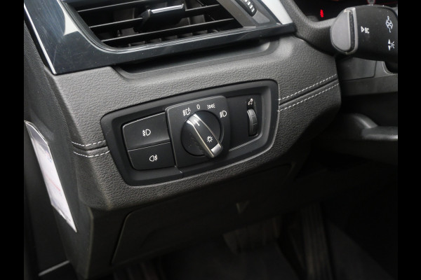 BMW X2 sDrive18i EXECUTIVE | AUTOMAAT | LED | ELEK KLEP | NAVIGATIE | NL-AUTO!! BMW X2 sDrive18i EXECUTIVE | AUTOMAAT | LED | ELEK KLEP | NAVIGATIE | NL-AUTO!!