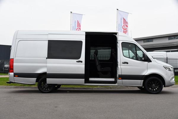 Mercedes-Benz Sprinter 319 V6 3.0 CDI L3H2 DC PB Edition Full options, Adaptieve Cruise, 360 Camera, 10,5'' Mbux, LED, Automaat, BPM Vrij! Mercedes-Benz Sprinter 319 V6 3.0 CDI L3H2 DC PB Edition Full options, Adaptieve Cruise, 360 Camera, 10,5'' Mbux, LED, Automaat, BPM Vrij!