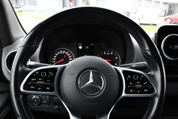 Mercedes-Benz Sprinter 319 V6 3.0 CDI L3H2 DC PB Edition Full options, Adaptieve Cruise, 360 Camera, 10,5'' Mbux, LED, Automaat, BPM Vrij! Mercedes-Benz Sprinter 319 V6 3.0 CDI L3H2 DC PB Edition Full options, Adaptieve Cruise, 360 Camera, 10,5'' Mbux, LED, Automaat, BPM Vrij!