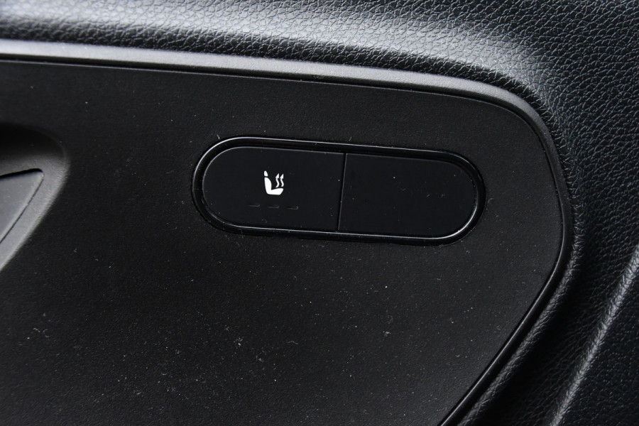 Mercedes-Benz Sprinter 319 V6 3.0 CDI L3H2 DC PB Edition Full options, Adaptieve Cruise, 360 Camera, 10,5'' Mbux, LED, Automaat, BPM Vrij! Mercedes-Benz Sprinter 319 V6 3.0 CDI L3H2 DC PB Edition Full options, Adaptieve Cruise, 360 Camera, 10,5'' Mbux, LED, Automaat, BPM Vrij!