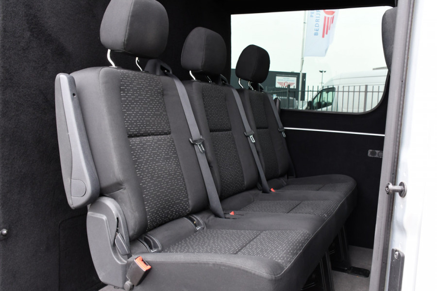 Mercedes-Benz Sprinter 319 V6 3.0 CDI L3H2 DC PB Edition Full options, Adaptieve Cruise, 360 Camera, 10,5'' Mbux, LED, Automaat, BPM Vrij! Mercedes-Benz Sprinter 319 V6 3.0 CDI L3H2 DC PB Edition Full options, Adaptieve Cruise, 360 Camera, 10,5'' Mbux, LED, Automaat, BPM Vrij!