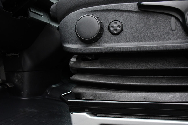 Mercedes-Benz Sprinter 319 V6 3.0 CDI L3H2 DC PB Edition Full options, Adaptieve Cruise, 360 Camera, 10,5'' Mbux, LED, Automaat, BPM Vrij! Mercedes-Benz Sprinter 319 V6 3.0 CDI L3H2 DC PB Edition Full options, Adaptieve Cruise, 360 Camera, 10,5'' Mbux, LED, Automaat, BPM Vrij!