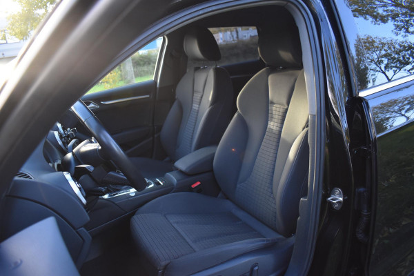 Audi A3 Sportback 1.4 TFSI CoD Sport S Line Edition Virtual Lane ACC Audi A3 Sportback 1.4 TFSI CoD Sport S Line Edition Virtual Lane ACC