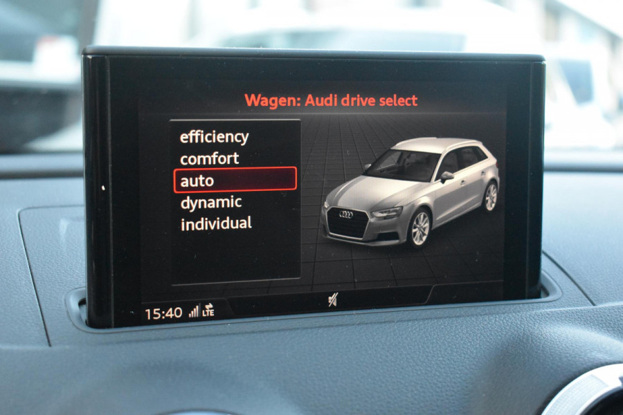 Audi A3 Sportback 1.4 TFSI CoD Sport S Line Edition Virtual Lane ACC Audi A3 Sportback 1.4 TFSI CoD Sport S Line Edition Virtual Lane ACC