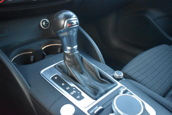 Audi A3 Sportback 1.4 TFSI CoD Sport S Line Edition Virtual Lane ACC Audi A3 Sportback 1.4 TFSI CoD Sport S Line Edition Virtual Lane ACC