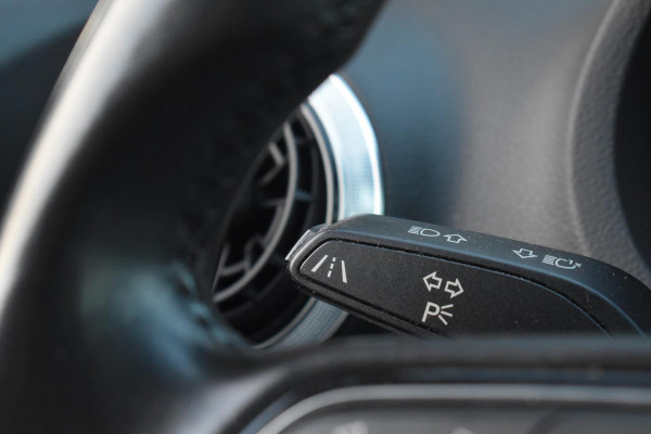 Audi A3 Sportback 1.4 TFSI CoD Sport S Line Edition Virtual Lane ACC Audi A3 Sportback 1.4 TFSI CoD Sport S Line Edition Virtual Lane ACC