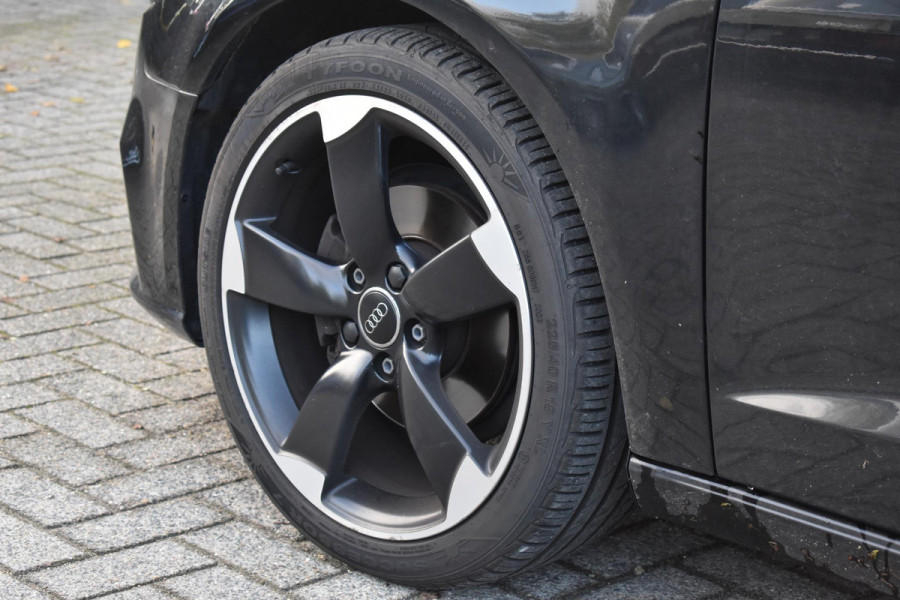 Audi A3 Sportback 1.4 TFSI CoD Sport S Line Edition Virtual Lane ACC Audi A3 Sportback 1.4 TFSI CoD Sport S Line Edition Virtual Lane ACC