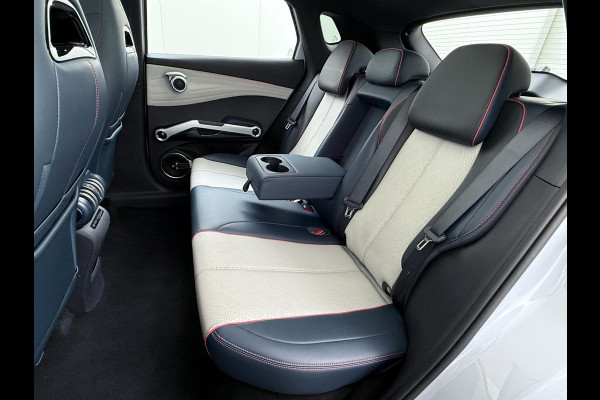 BYD ATTO 3 Comfort 60 kWh Onderhoud gehad bij BYD direct leverbaar RIJKLAAR INCL. FABR. GARANTIE T/M 2029 | AANDRIJFLIJN EN ACCU ZELFS T/M 203 BYD ATTO 3 Comfort 60 kWh Onderhoud gehad bij BYD direct leverbaar RIJKLAAR INCL. FABR. GARANTIE T/M 2029 | AANDRIJFLIJN EN ACCU ZELFS T/M 203