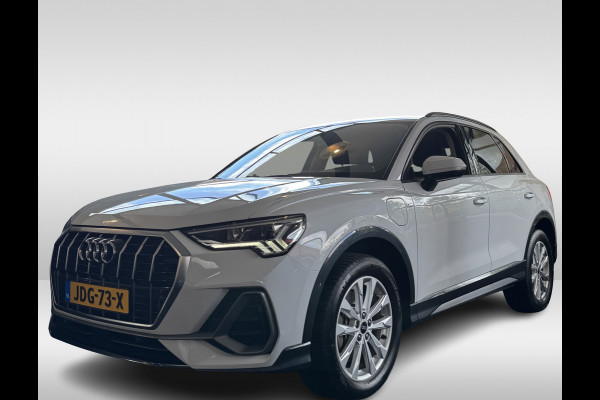 Audi Q3 45 TFSIe 245PK S-TRONIC HYBRID S-LINE VIRTUAL/PDC/CARPLAY