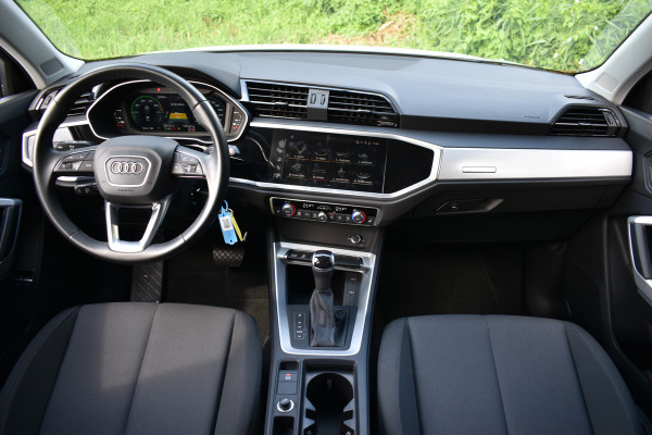 Audi Q3 45 TFSIe 245PK S-TRONIC HYBRID S-LINE VIRTUAL/PDC/CARPLAY