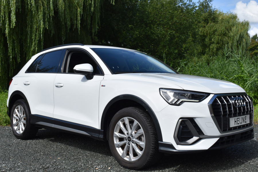 Audi Q3 45 TFSIe 245PK S-TRONIC HYBRID S-LINE VIRTUAL/PDC/CARPLAY